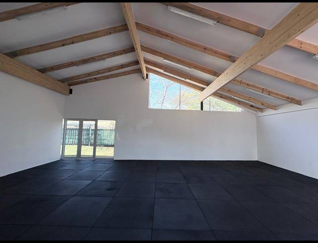 129M² OFFICE TO LET IN KYALAMI